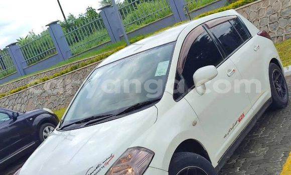 Buy Used Nissan Tilda White Car in Chipoka in Dedza Buy Used Nissan Tilda White Car in Chipoka in Dedza