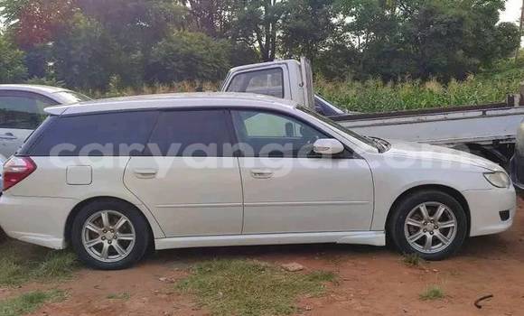 Buy Used Subaru Legacy White Car in Chitipa in Chitipa Buy Used Subaru Legacy White Car in Chitipa in Chitipa