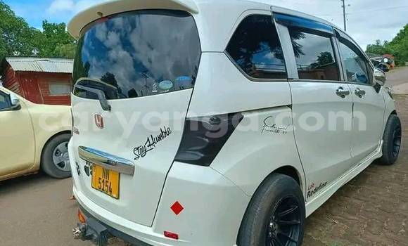 Buy Used Honda Freed White Car in Lilongwe in Malawi Buy Used Honda Freed White Car in Lilongwe in Malawi