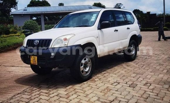 Buy Used Toyota Prado White Car in Chiradzulu in Chiradzulu Buy Used Toyota Prado White Car in Chiradzulu in Chiradzulu