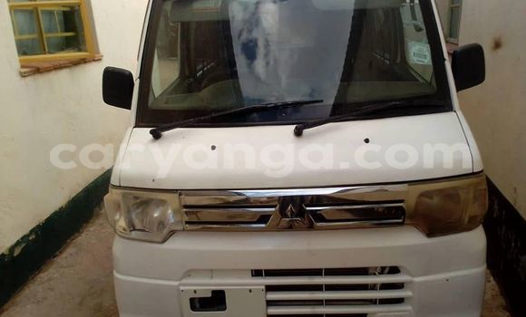 Buy Used Mitsubishi Minica White Car in Chitipa in Chitipa Buy Used Mitsubishi Minica White Car in Chitipa in Chitipa
