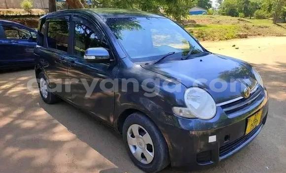 Buy Used Toyota Sienta Black Car in Lilongwe in Malawi Buy Used Toyota Sienta Black Car in Lilongwe in Malawi
