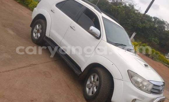 Buy Used Toyota Fortuner White Car in Lilongwe in Malawi Buy Used Toyota Fortuner White Car in Lilongwe in Malawi
