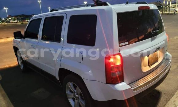 Buy Used Jeep Cherokee White Car in Lilongwe in Malawi Buy Used Jeep Cherokee White Car in Lilongwe in Malawi