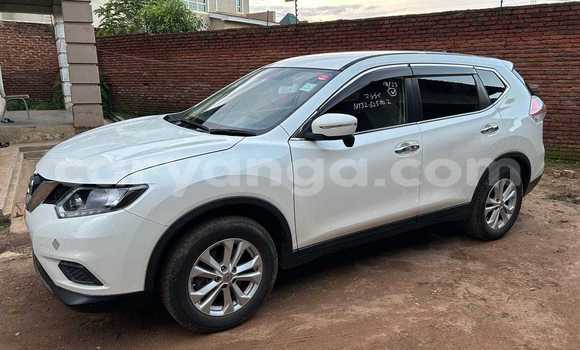 Buy Used Nissan X–Trail White Car in Chipoka in Dedza Buy Used Nissan X–Trail White Car in Chipoka in Dedza