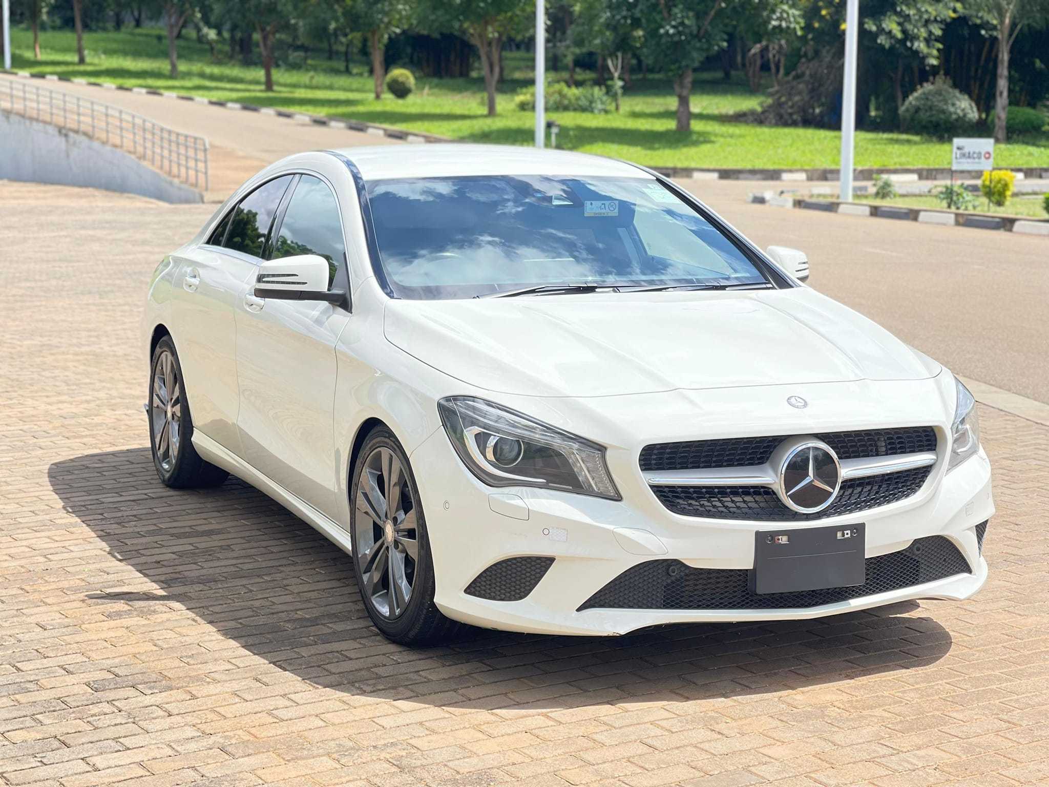 Mercedes-Benz CL-Class ホワイト 2021 Mercedes-Benz CLA | Mercedes-Benz of Fredericksburg