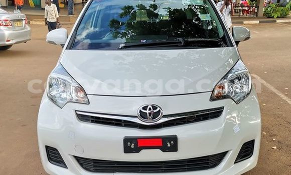 Buy Used Toyota Ractis White Car in Chiradzulu in Chiradzulu Buy Used Toyota Ractis White Car in Chiradzulu in Chiradzulu