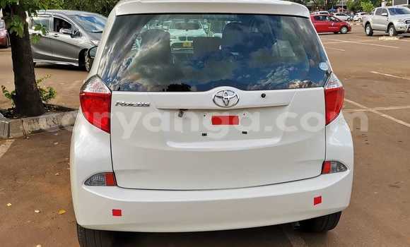 Buy Used Toyota Ractis White Car in Chiradzulu in Chiradzulu Buy Used Toyota Ractis White Car in Chiradzulu in Chiradzulu