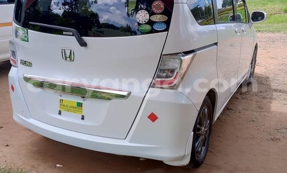 Buy Used Honda Freed White Car in Chiradzulu in Chiradzulu Buy Used Honda Freed White Car in Chiradzulu in Chiradzulu
