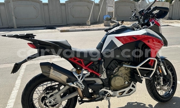 Nunua Ilio tumika Ducati Multistrada Red Bike ndani ya Blantyre nchini Malawi Nunua Ilio tumika Ducati Multistrada Red Bike ndani ya Blantyre nchini Malawi
