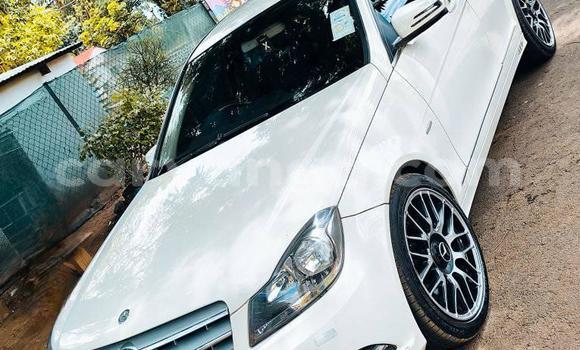 Buy Used Mercedes-Benz C180 coupe White Car in Blantyre in Malawi Buy Used Mercedes-Benz C180 coupe White Car in Blantyre in Malawi