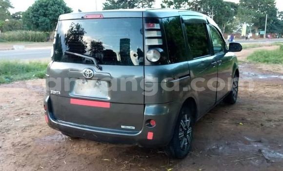 Buy Used Toyota Sienta Other Car in Chilumba in Karonga Buy Used Toyota Sienta Other Car in Chilumba in Karonga