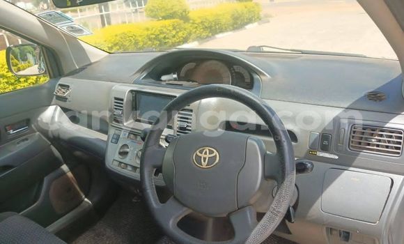 Buy Used Toyota Raum Blue Car in Chipoka in Dedza Buy Used Toyota Raum Blue Car in Chipoka in Dedza
