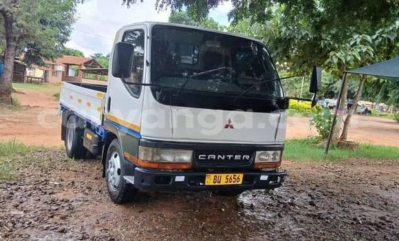 Buy Used Mitsubishi Van White Truck in Chiradzulu in Chiradzulu