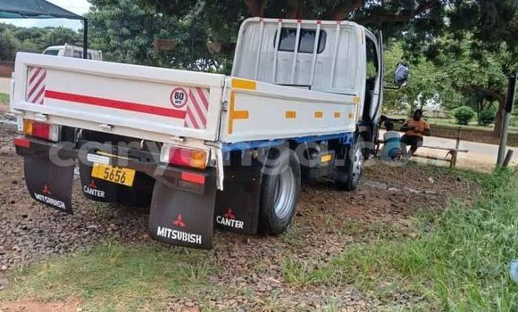 Buy Used Mitsubishi Van White Truck in Chiradzulu in Chiradzulu Buy Used Mitsubishi Van White Truck in Chiradzulu in Chiradzulu