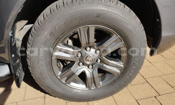 Nunua Ilio tumika Toyota Hilux Silver Gari ndani ya Blantyre nchini Malawi Nunua Ilio tumika Toyota Hilux Silver Gari ndani ya Blantyre nchini Malawi