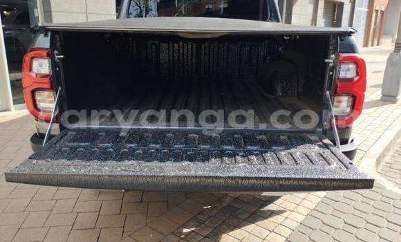 Nunua Ilio tumika Toyota Hilux Silver Gari ndani ya Blantyre nchini Malawi Nunua Ilio tumika Toyota Hilux Silver Gari ndani ya Blantyre nchini Malawi