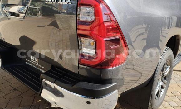 Nunua Ilio tumika Toyota Hilux Silver Gari ndani ya Blantyre nchini Malawi Nunua Ilio tumika Toyota Hilux Silver Gari ndani ya Blantyre nchini Malawi
