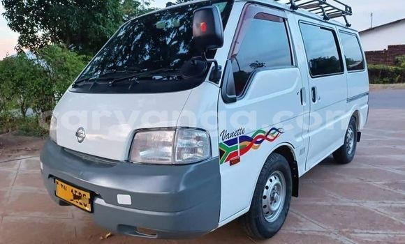Acheter Occasion Voiture Nissan Vanette Blanc à Chilumba, Karonga Acheter Occasion Voiture Nissan Vanette Blanc à Chilumba, Karonga