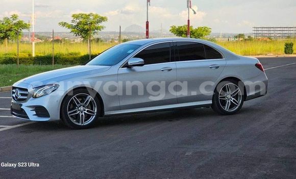 Acheter Occasion Voiture Mercedes‒Benz E–Class Autre à Chipoka, Dedza Acheter Occasion Voiture Mercedes‒Benz E–Class Autre à Chipoka, Dedza