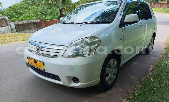 Acheter Occasion Voiture Toyota Raum Blanc à Chikwawa, Chikwawa Acheter Occasion Voiture Toyota Raum Blanc à Chikwawa, Chikwawa