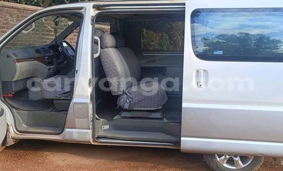 Acheter Occasion Voiture Toyota Hiace Autre à Chilumba, Karonga Acheter Occasion Voiture Toyota Hiace Autre à Chilumba, Karonga