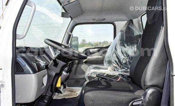 Buy Import Mitsubishi Canter White Car in Import - Dubai in Malawi Buy Import Mitsubishi Canter White Car in Import - Dubai in Malawi