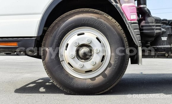 Buy Import Mitsubishi Canter White Car in Import - Dubai in Malawi Buy Import Mitsubishi Canter White Car in Import - Dubai in Malawi