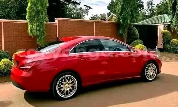 Nunua Ilio tumika Mercedes‒Benz C–Class Red Gari ndani ya Chiradzulu nchini Chiradzulu Nunua Ilio tumika Mercedes‒Benz C–Class Red Gari ndani ya Chiradzulu nchini Chiradzulu