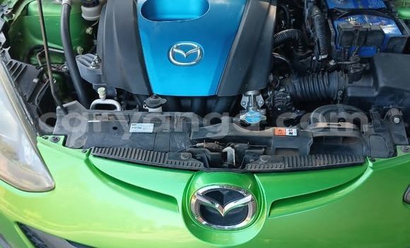 Nunua Ilio tumika Mazda Demio Green Gari ndani ya Chiradzulu nchini Chiradzulu Nunua Ilio tumika Mazda Demio Green Gari ndani ya Chiradzulu nchini Chiradzulu