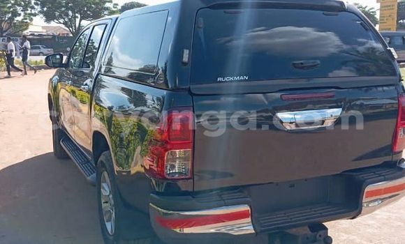 Buy Used Toyota Hilux Black Car in Chipoka in Dedza Buy Used Toyota Hilux Black Car in Chipoka in Dedza