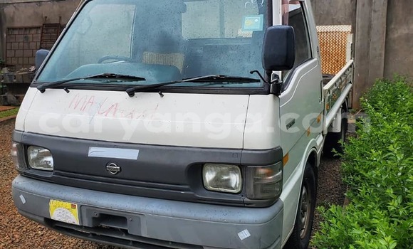 Buy Used Nissan Vanette White Car in Chipoka in Dedza Buy Used Nissan Vanette White Car in Chipoka in Dedza