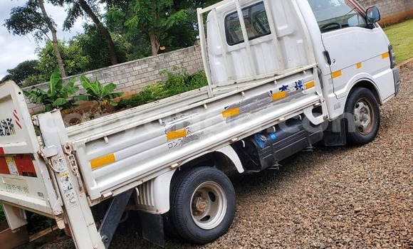 Buy Used Nissan Vanette White Car in Chipoka in Dedza Buy Used Nissan Vanette White Car in Chipoka in Dedza