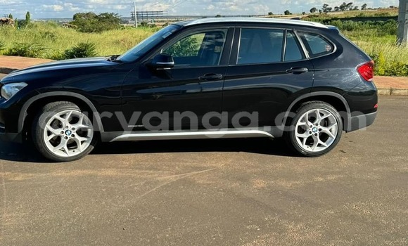 Nunua Ilio tumika BMW X1 Black Gari ndani ya Chipoka nchini Dedza Nunua Ilio tumika BMW X1 Black Gari ndani ya Chipoka nchini Dedza