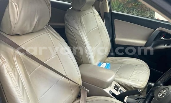 Nunua Ilio tumika Toyota Vanguard Black Gari ndani ya Chilumba nchini Karonga Nunua Ilio tumika Toyota Vanguard Black Gari ndani ya Chilumba nchini Karonga