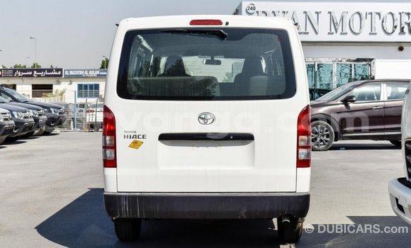Buy Import Toyota Hiace White Car in Import - Dubai in Malawi Buy Import Toyota Hiace White Car in Import - Dubai in Malawi