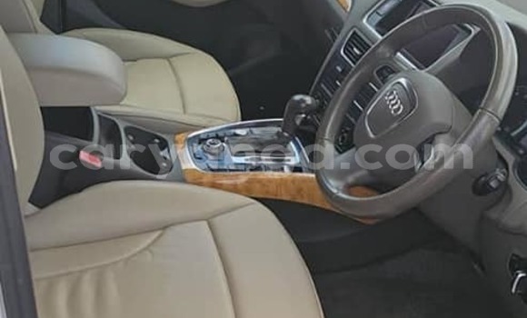 Buy Used Audi Q5 White Car in Chilumba in Karonga Buy Used Audi Q5 White Car in Chilumba in Karonga