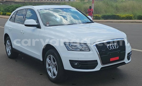 Buy Used Audi Q5 White Car in Chilumba in Karonga Buy Used Audi Q5 White Car in Chilumba in Karonga