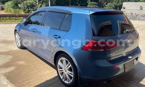 Buy Used Volkswagen Golf Blue Car in Chipoka in Dedza Buy Used Volkswagen Golf Blue Car in Chipoka in Dedza