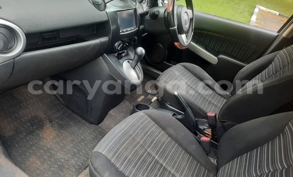 Buy Used Mazda Demio Blue Car in Chipoka in Dedza Buy Used Mazda Demio Blue Car in Chipoka in Dedza