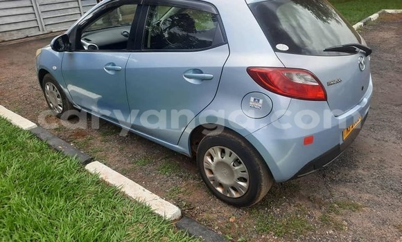 Buy Used Mazda Demio Blue Car in Chipoka in Dedza Buy Used Mazda Demio Blue Car in Chipoka in Dedza
