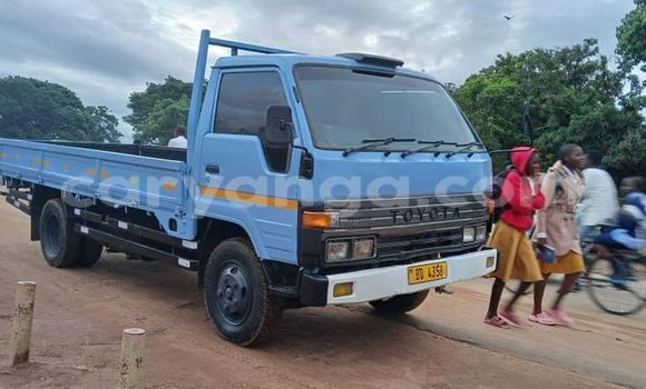 Nunua Ilio tumika Toyota Dyna Blue Lori ndani ya Chilumba nchini Karonga Nunua Ilio tumika Toyota Dyna Blue Lori ndani ya Chilumba nchini Karonga