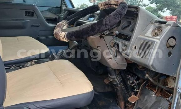 Nunua Ilio tumika Toyota Dyna Blue Lori ndani ya Chilumba nchini Karonga Nunua Ilio tumika Toyota Dyna Blue Lori ndani ya Chilumba nchini Karonga