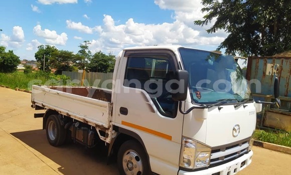Buy Used Mazda Deven T35 White Truck in Chipoka in Dedza Buy Used Mazda Deven T35 White Truck in Chipoka in Dedza