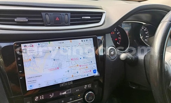 Buy Used Nissan Navara Red Car in Chiradzulu in Chiradzulu Buy Used Nissan Navara Red Car in Chiradzulu in Chiradzulu