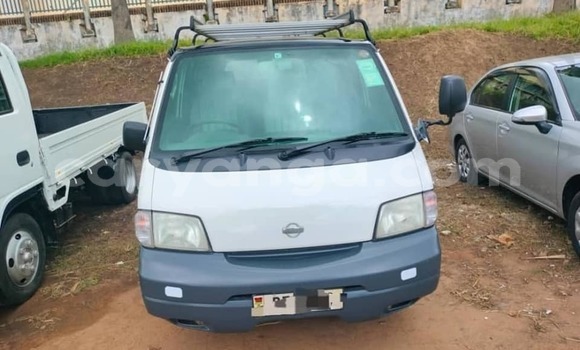 Buy Used Nissan Vanette White Car in Chipoka in Dedza Buy Used Nissan Vanette White Car in Chipoka in Dedza