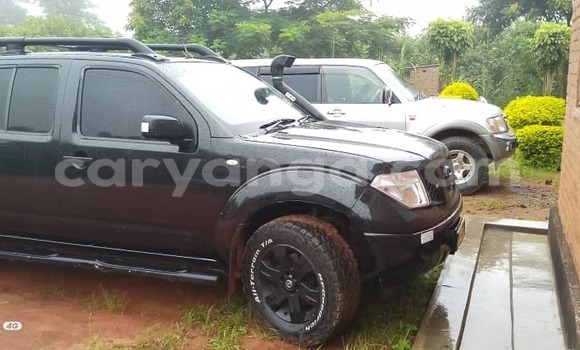 Buy Used Nissan Navara Black Car in Chipoka in Dedza
