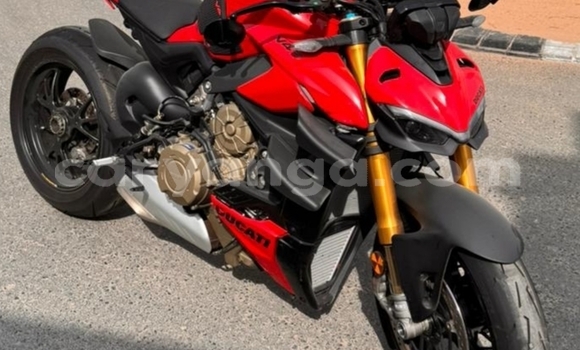 Buy Used Ducati Streetfighter Red Bike in Blantyre in Malawi Buy Used Ducati Streetfighter Red Bike in Blantyre in Malawi