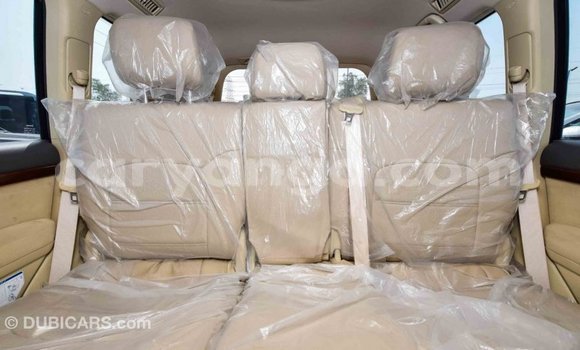 Nunua Imported Toyota Land Cruiser White Gari ndani ya Import - Dubai nchini Malawi Nunua Imported Toyota Land Cruiser White Gari ndani ya Import - Dubai nchini Malawi