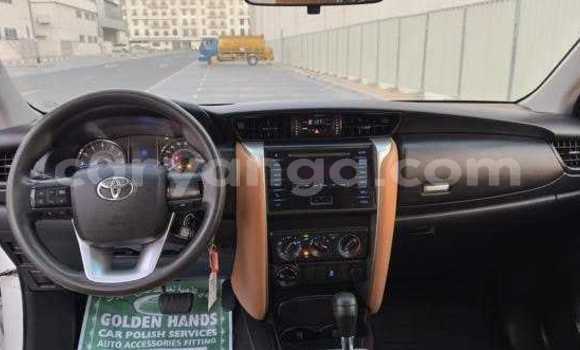 Buy Used Toyota Fortuner White Car in Dedza in Dedza Buy Used Toyota Fortuner White Car in Dedza in Dedza